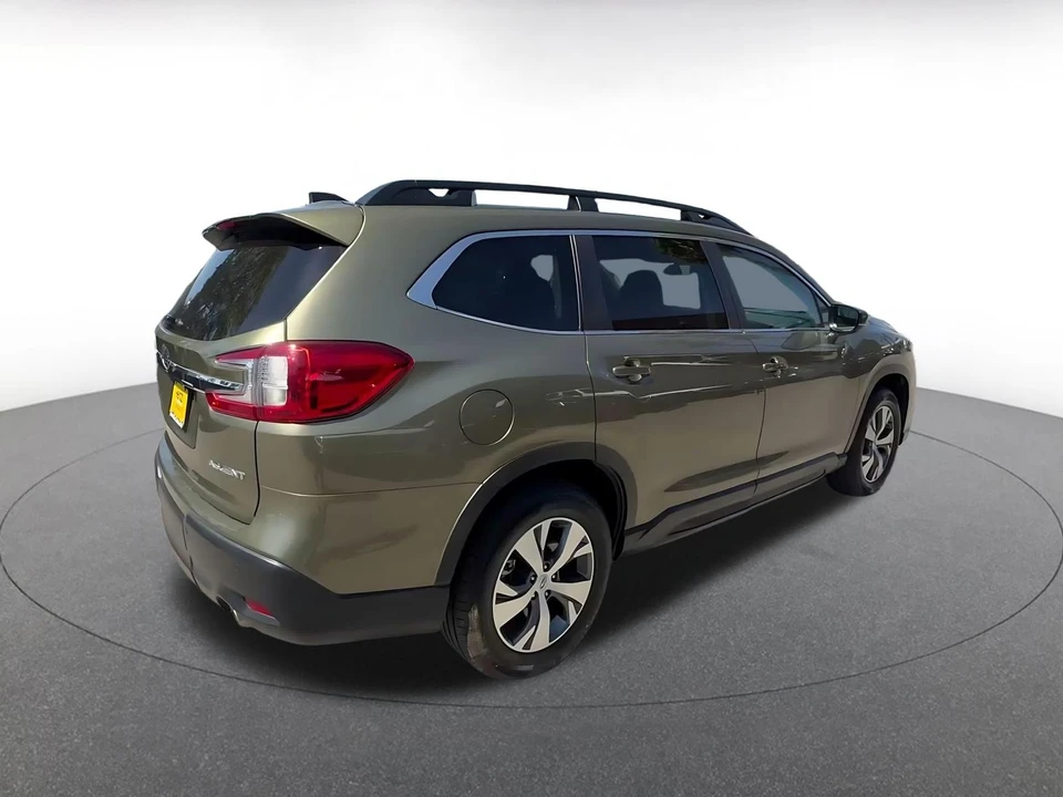 2024 Subaru - Image 16 of 31
