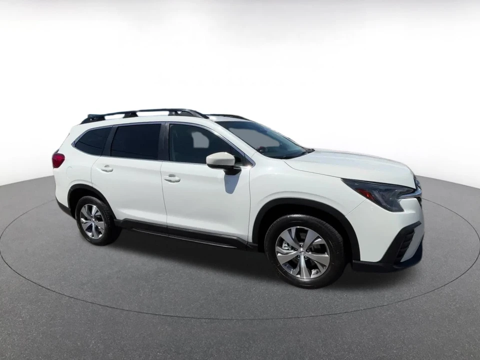 2024 Subaru - Image 2 of 31