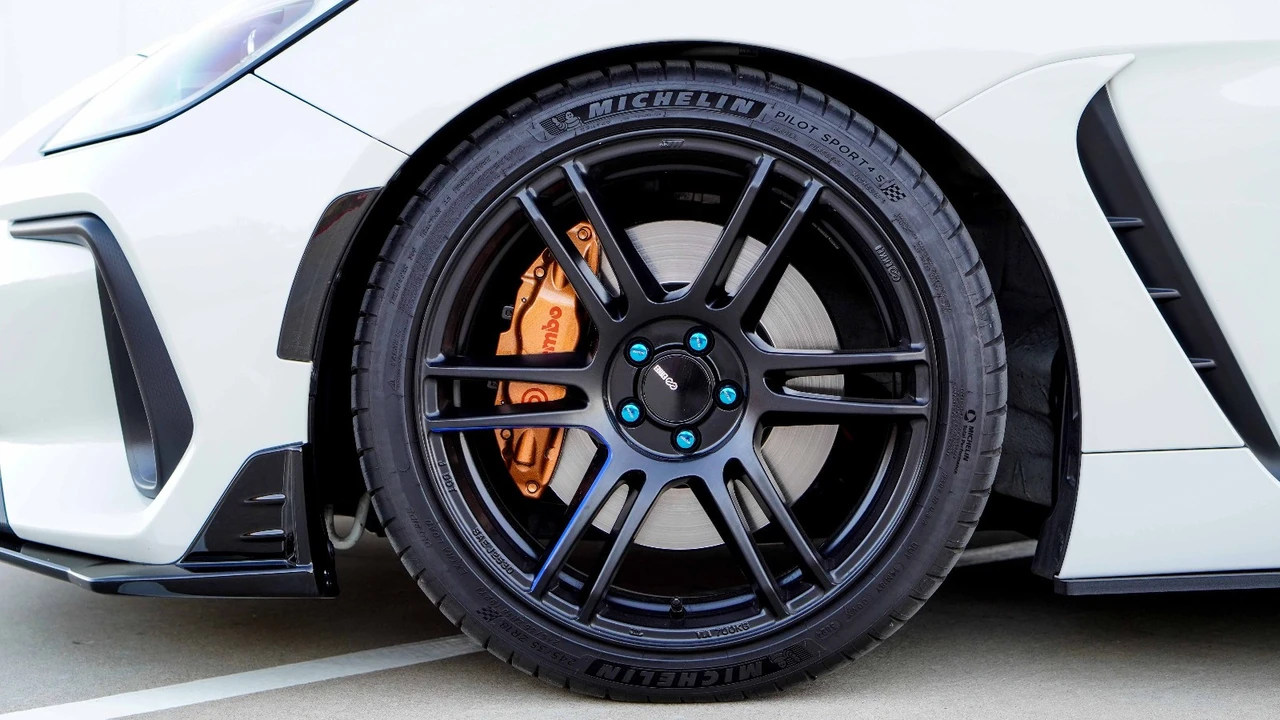 2024 Subaru BRZ 2nd Gen - Image 16 of 31