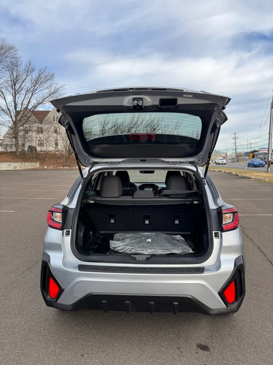 2024 Subaru Crosstrek 3rd Gen - Image 15 of 17