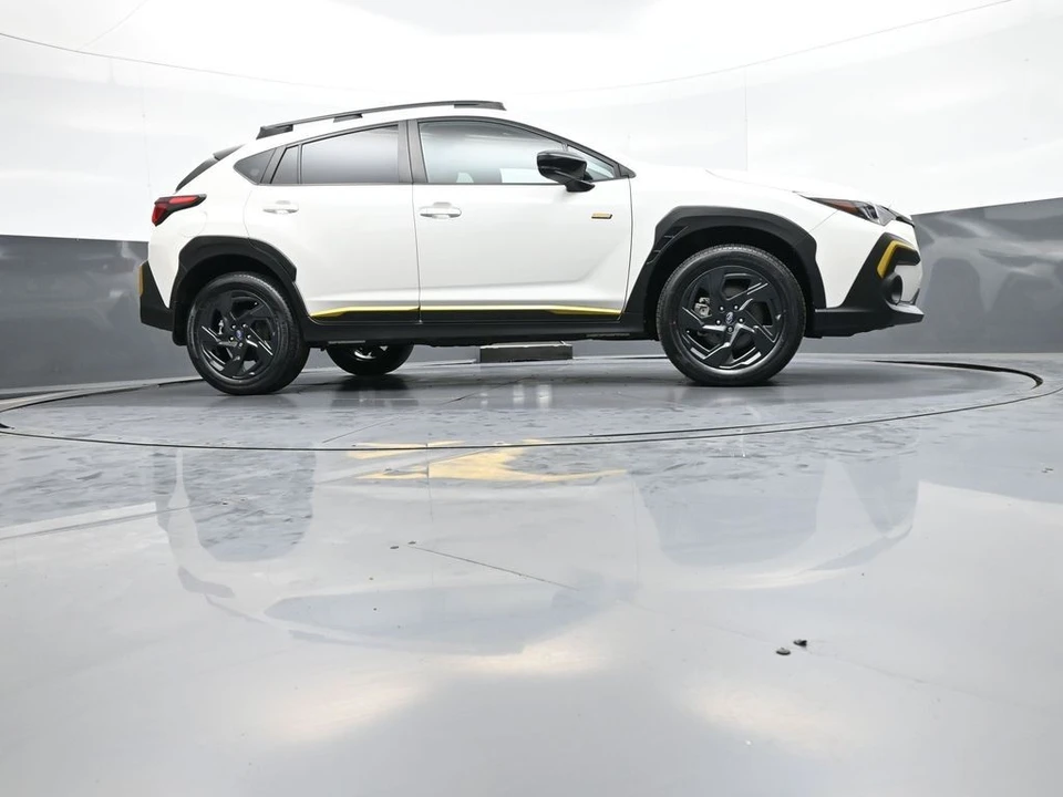 2024 Subaru Crosstrek 3rd Gen - Image 28 of 31