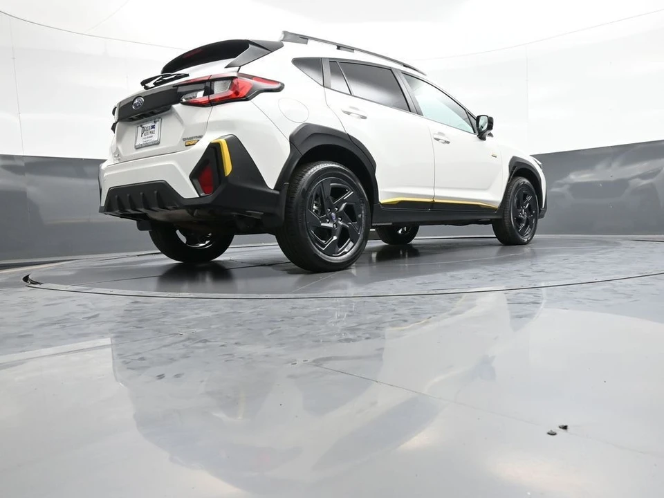 2024 Subaru Crosstrek 3rd Gen - Image 29 of 31