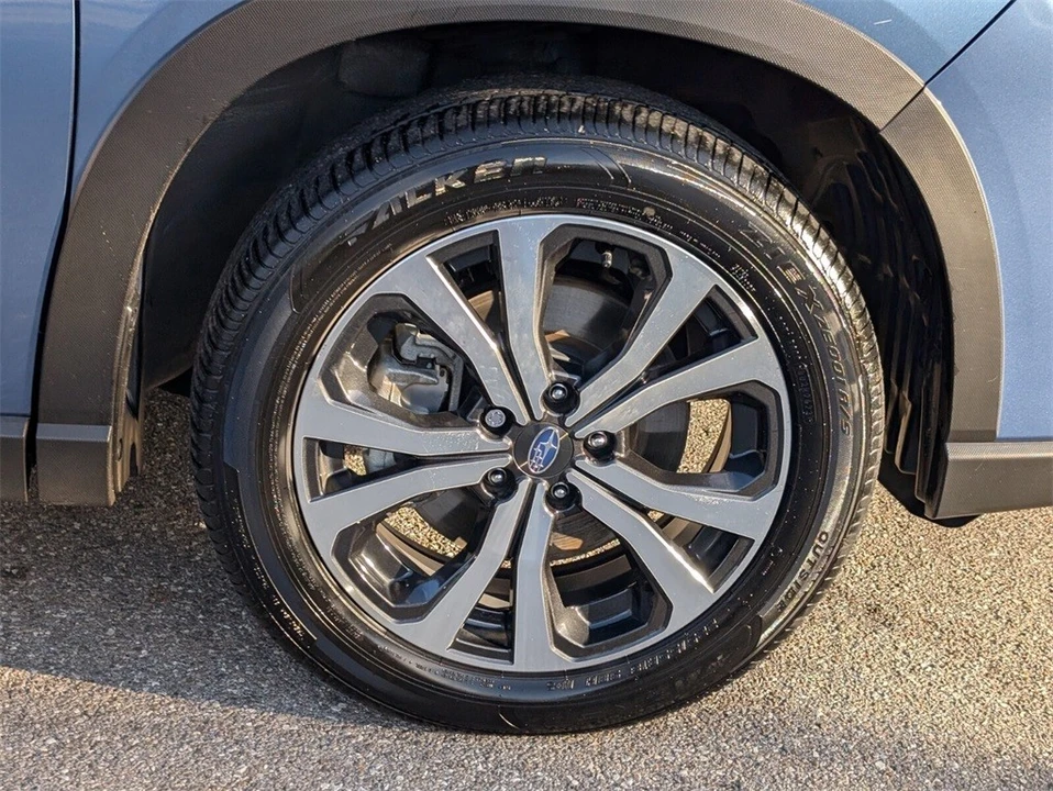 2024 Subaru Forester 5th Gen - Image 9 of 12