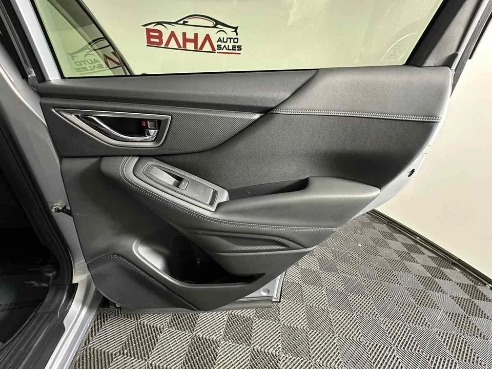 2024 Subaru Forester 5th Gen - Image 18 of 21