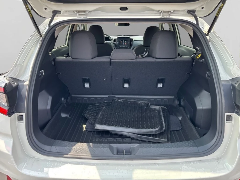 2024 Subaru Impreza 6th Gen - Image 11 of 12