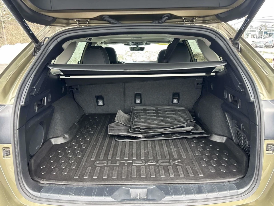 2024 Subaru Outback 6th Gen - Image 14 of 21