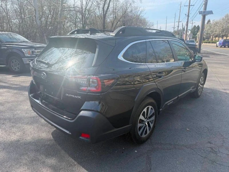 2024 Subaru Outback 6th Gen - Image 11 of 12