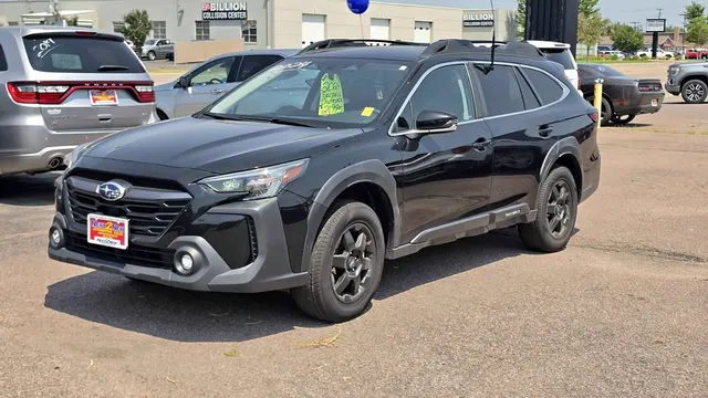 2024 Subaru Outback Premium Wagon 4D