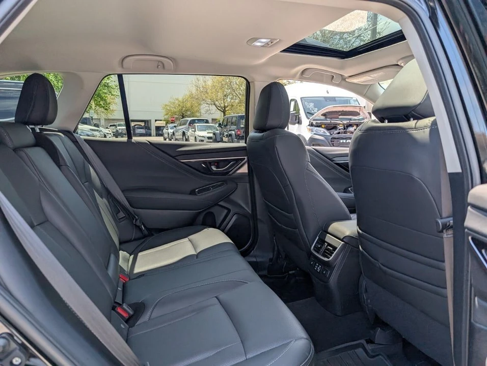 2024 Subaru Outback 6th Gen - Image 17 of 21