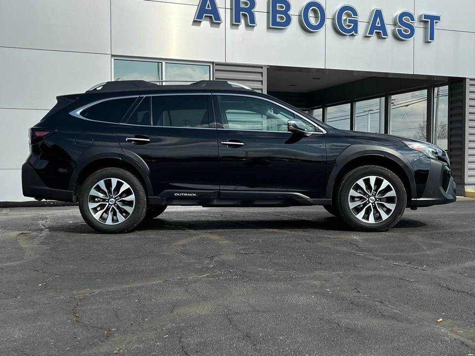 2024 Subaru Outback 6th Gen - Image 2 of 12