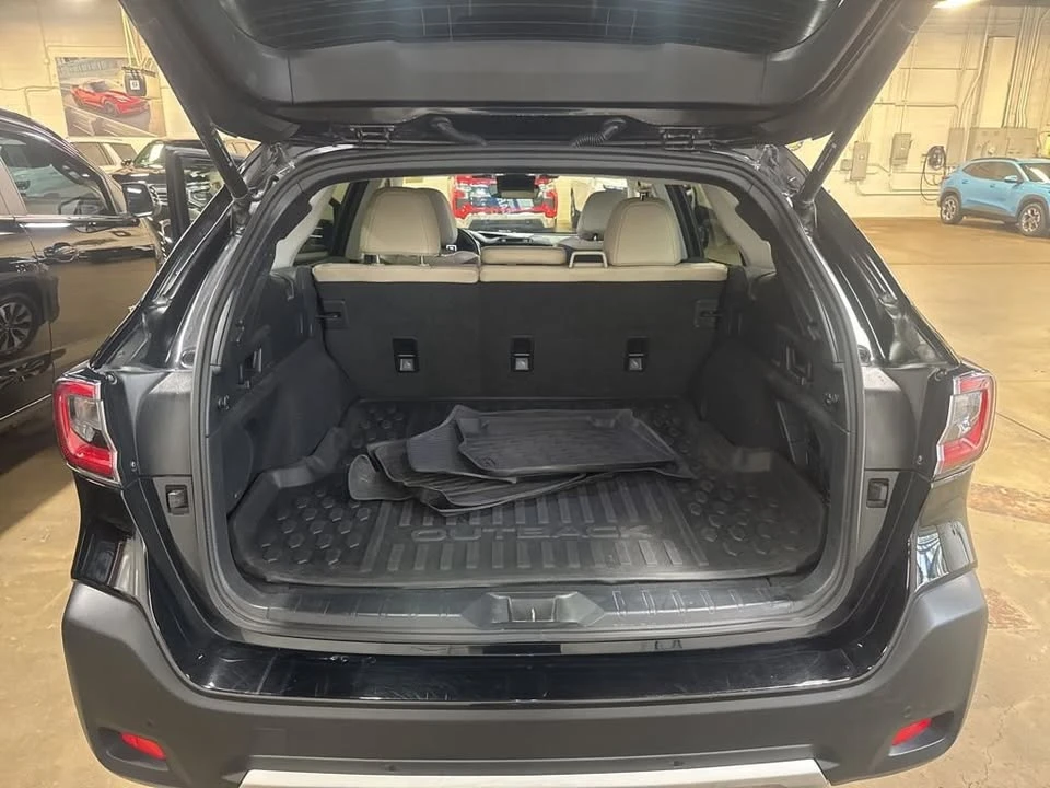 2024 Subaru Outback 6th Gen - Image 4 of 10