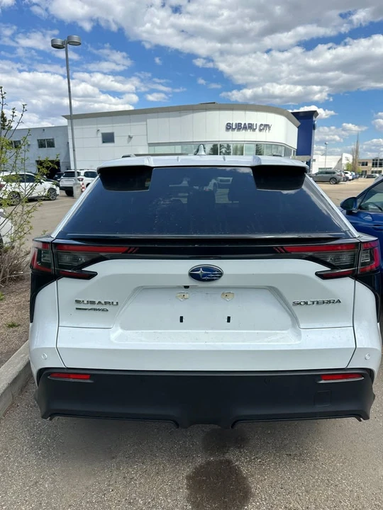 2024 Subaru - Image 4 of 5