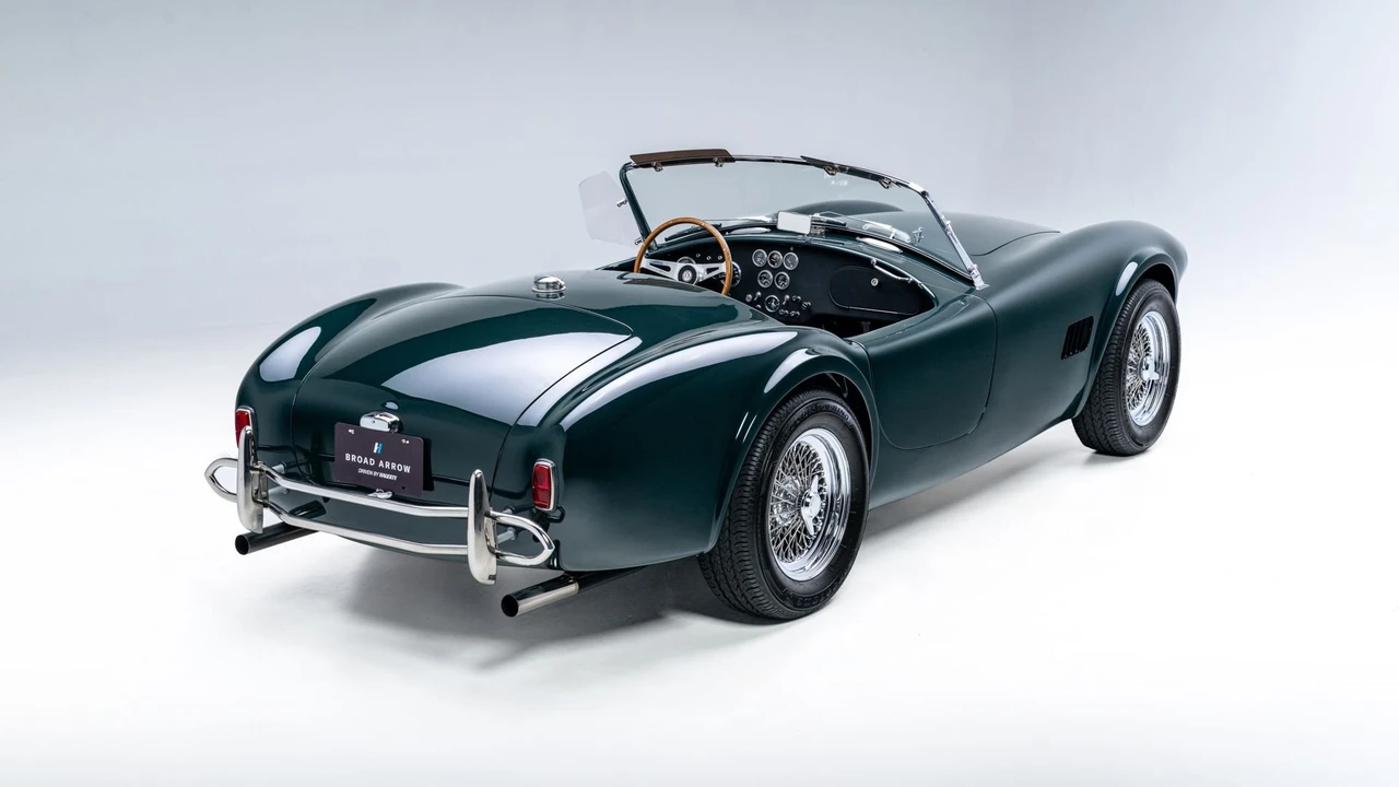 2024 Superformance - Image 18 of 31