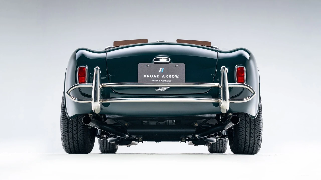 2024 Superformance - Image 23 of 31