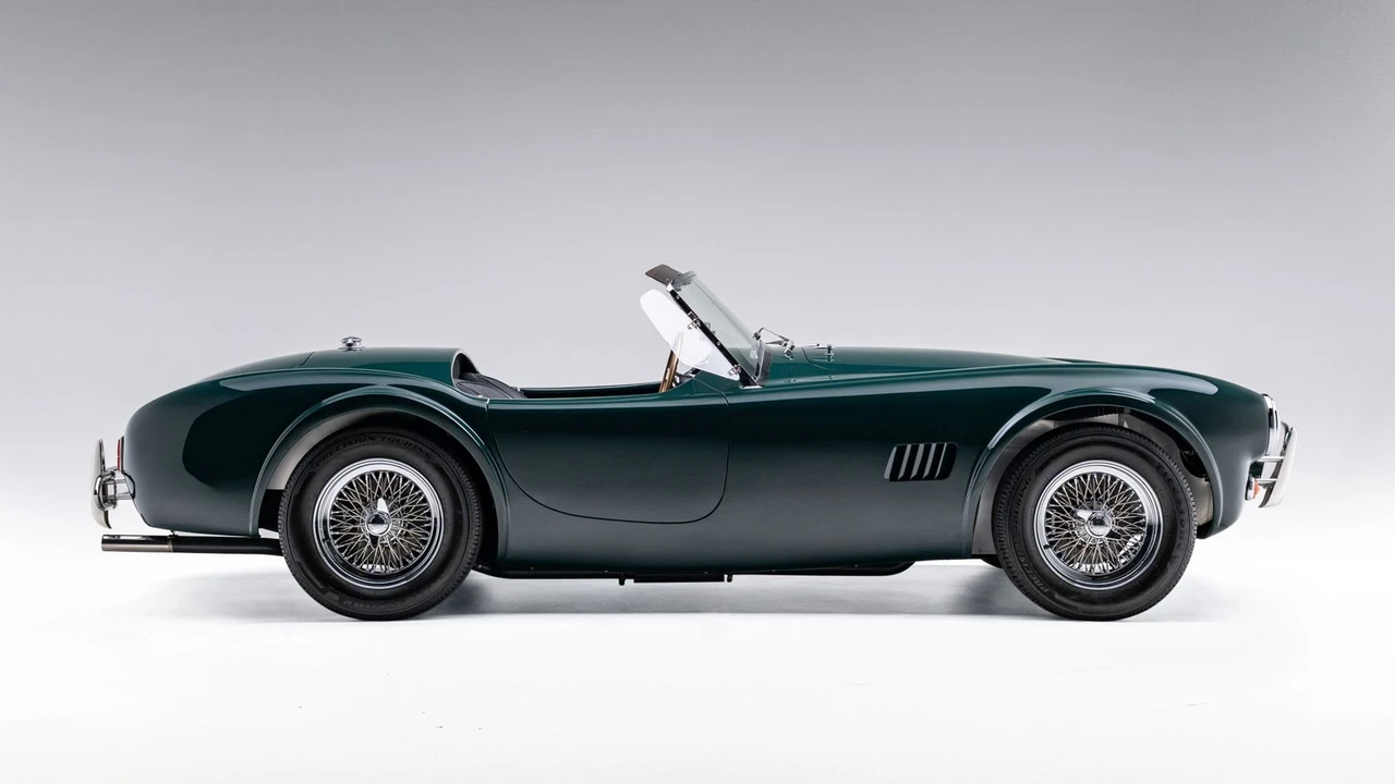 2024 Superformance - Image 15 of 31