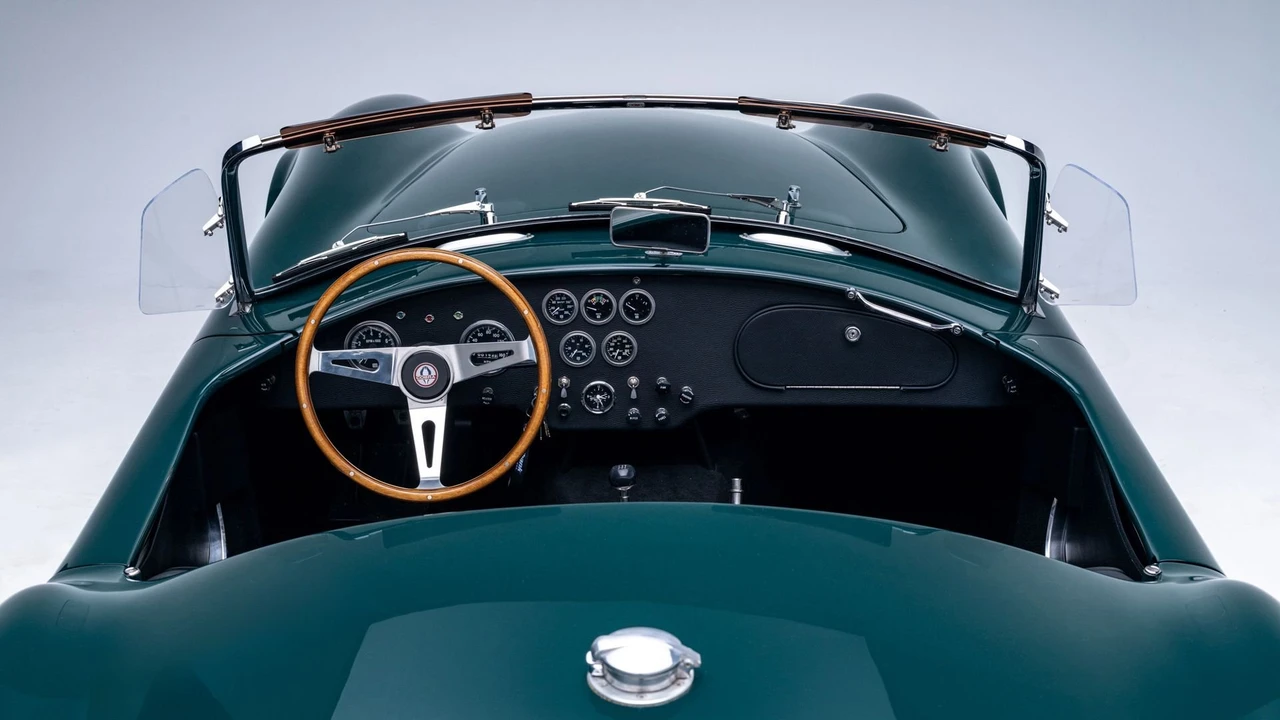 2024 Superformance - Image 3 of 31
