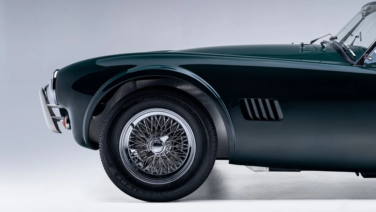 2024 Superformance - Image 25 of 31