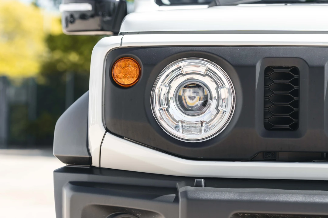 2024 Suzuki Jimny 4th Gen - Image 13 of 31