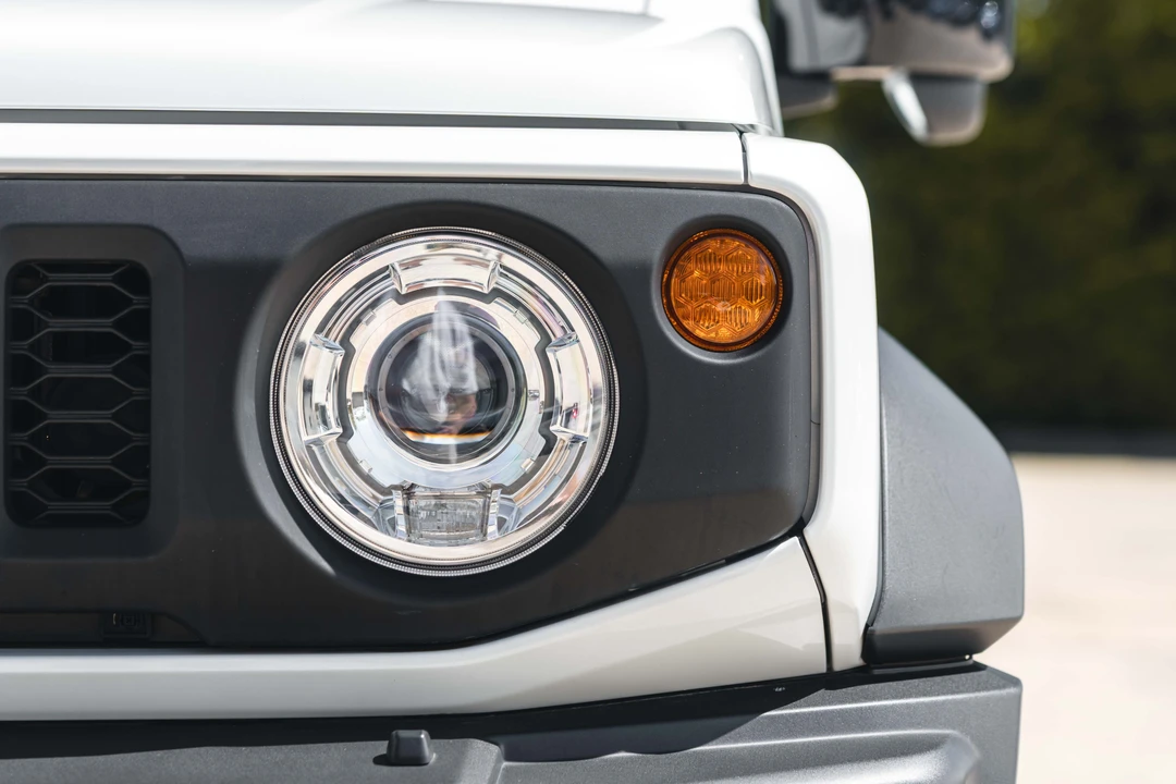 2024 Suzuki Jimny 4th Gen - Image 14 of 31