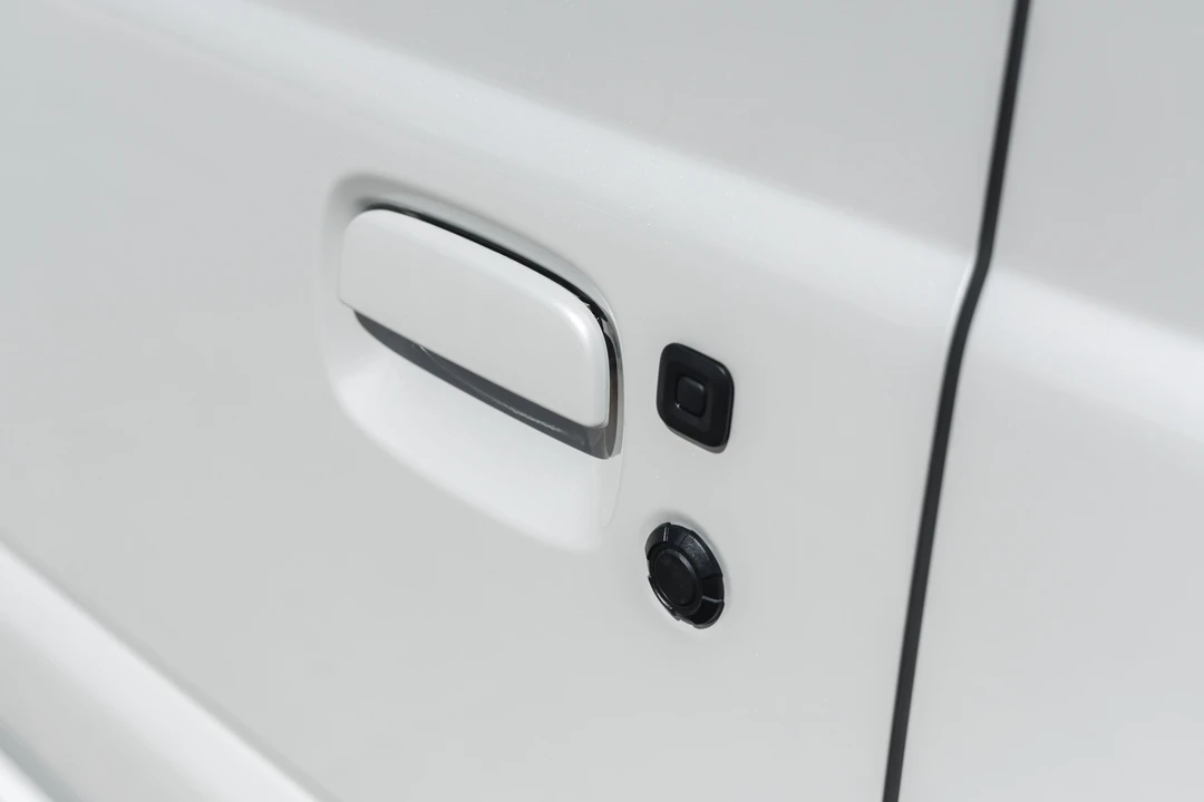 2024 Suzuki Jimny 4th Gen - Image 23 of 31