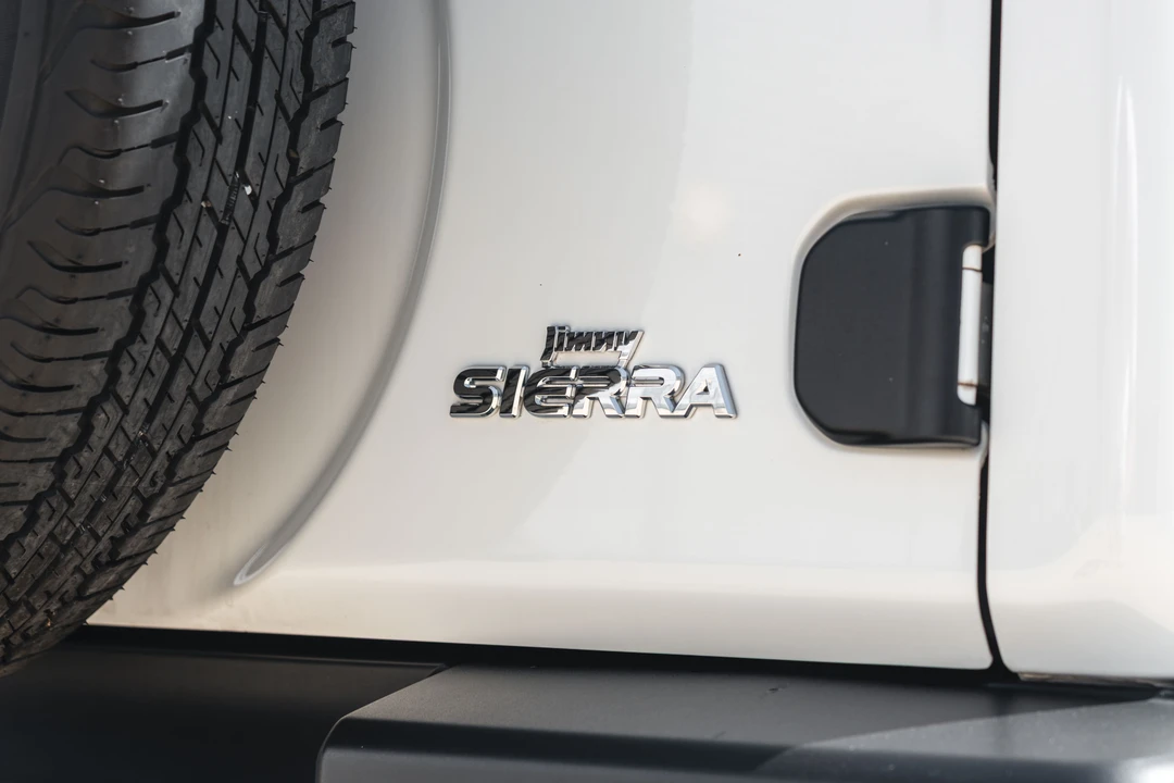 2024 Suzuki Jimny 4th Gen - Image 30 of 31