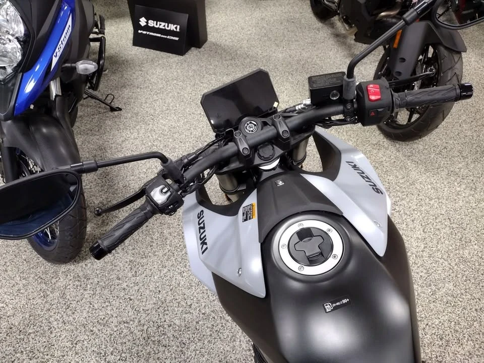 2024 Suzuki GSX - Image 6 of 6