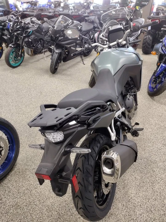 2024 Suzuki Motorcycles - Image 2 of 6