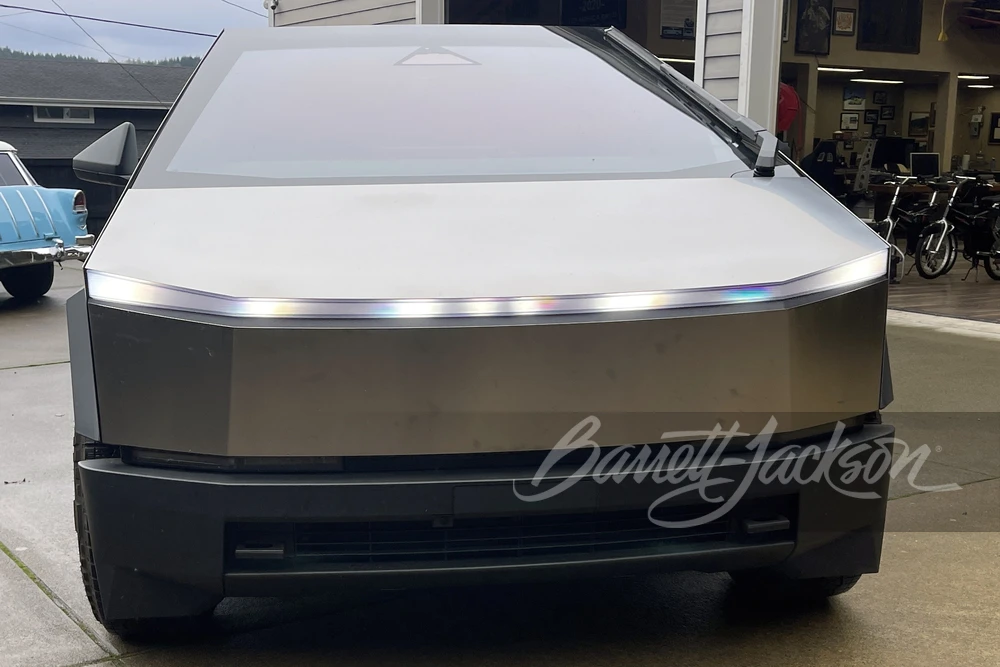 2024 Tesla Cybertruck - Image 9 of 13