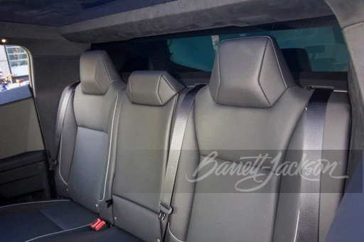 2024 Tesla Cybertruck - Image 10 of 20