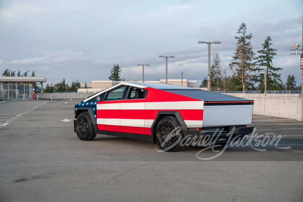 2024 Tesla Cybertruck - Image 9 of 16