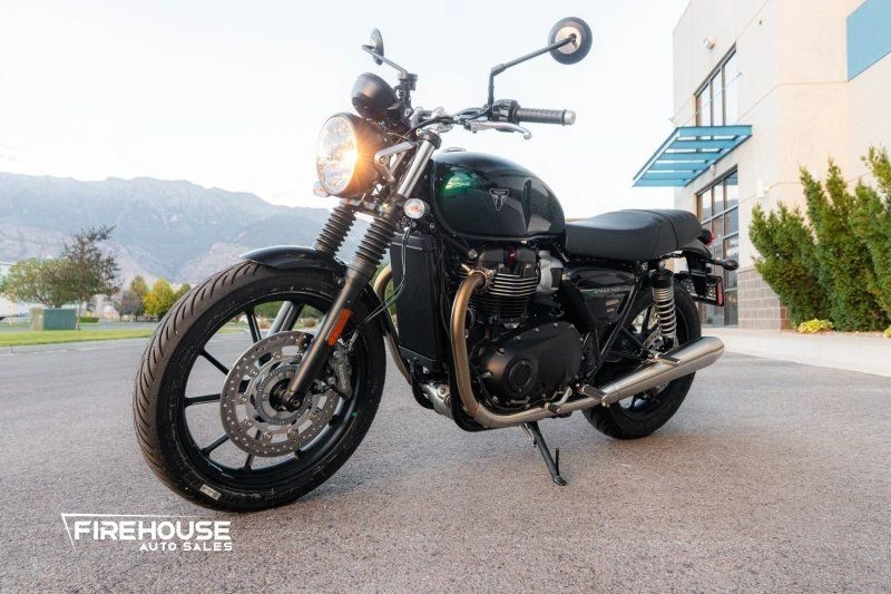 2024 Triumph Speed Twin 1200 - Image 3 of 17