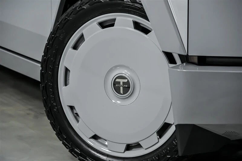 2024 Tesla Cybertruck - Image 3 of 21