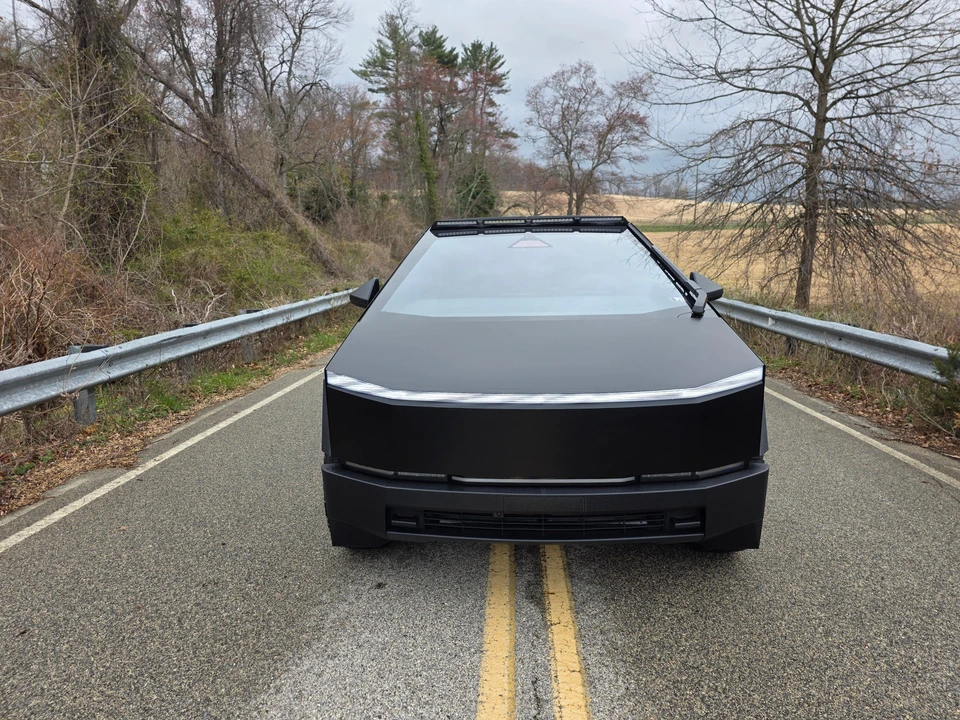 2024 Tesla Cybertruck - Image 6 of 31