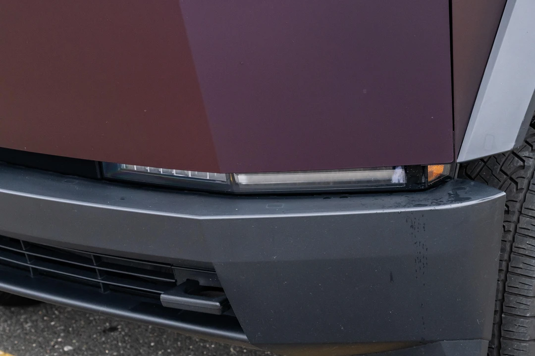 2024 Tesla Cybertruck - Image 11 of 31