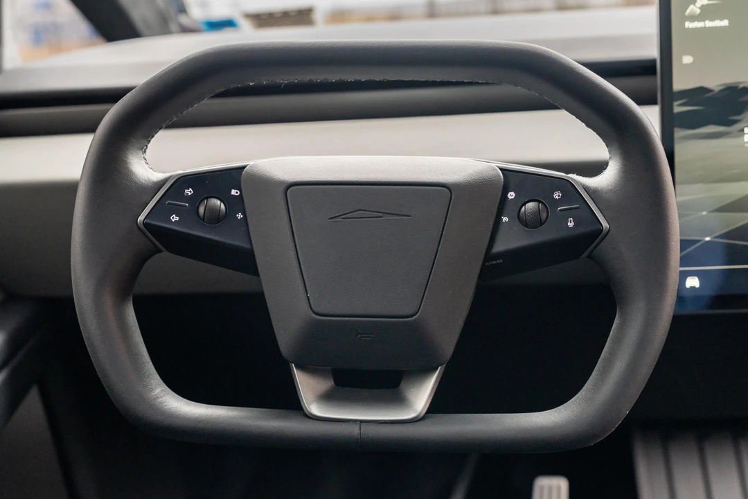 2024 Tesla Cybertruck - Image 31 of 31