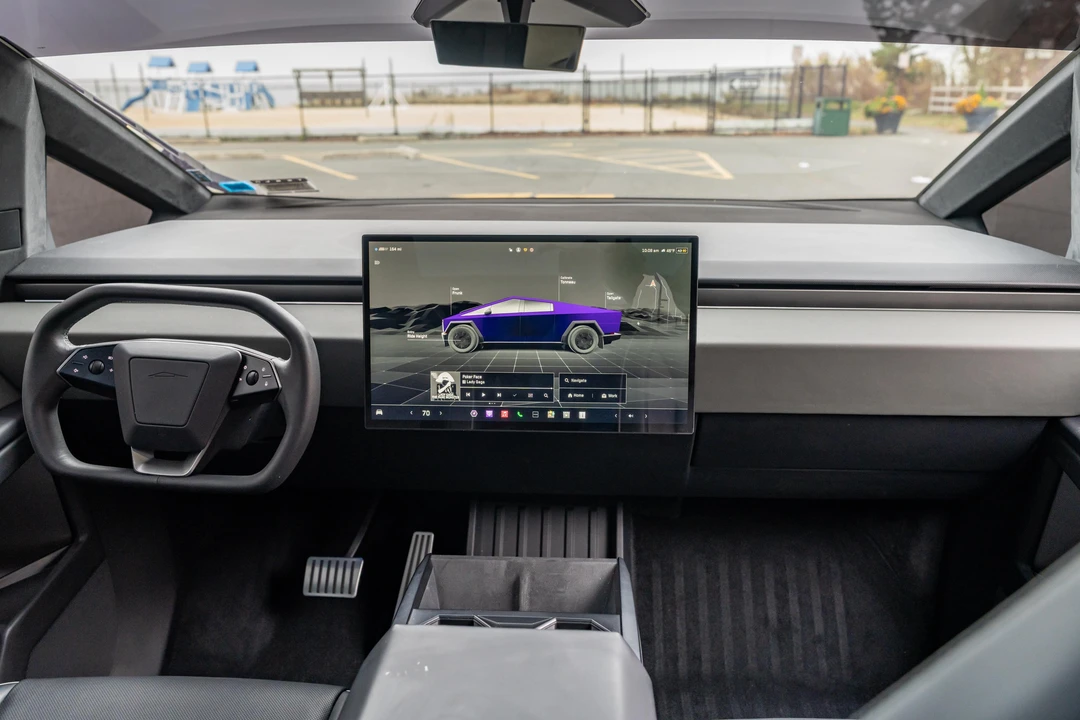 2024 Tesla Cybertruck - Image 20 of 31