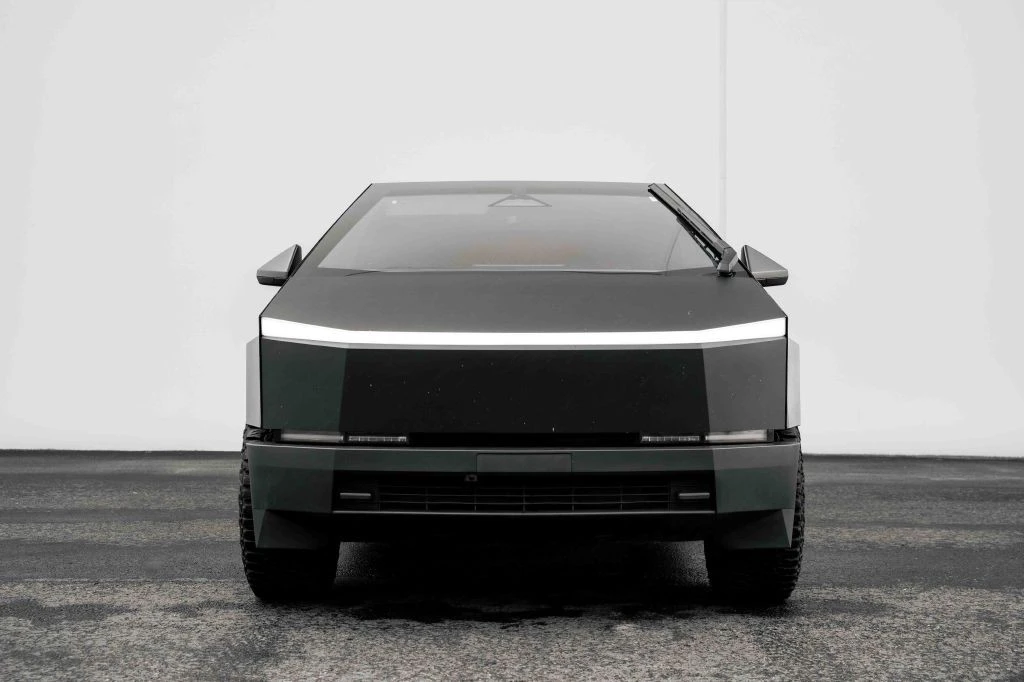 2024 Tesla Cybertruck - Image 3 of 31