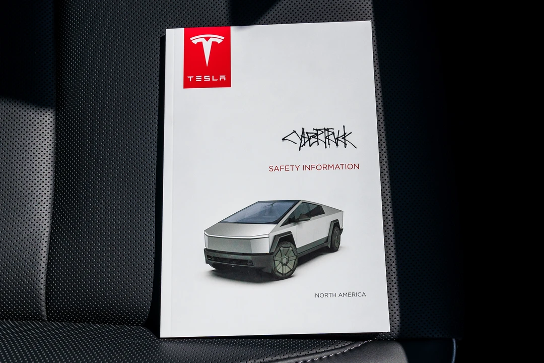 2024 Tesla Cybertruck - Image 4 of 5