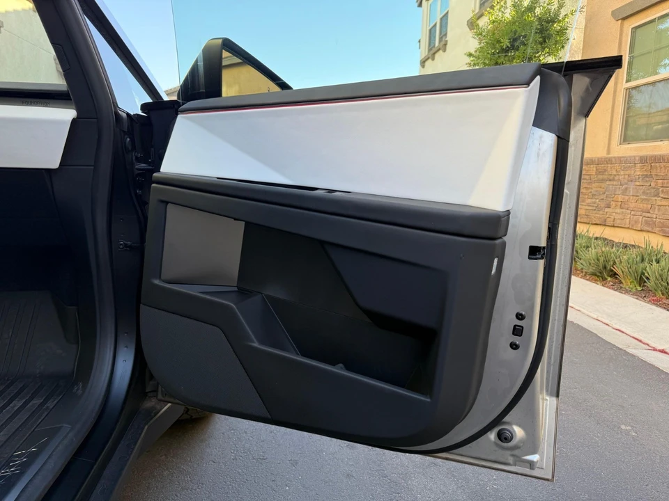 2024 Tesla Cybertruck - Image 6 of 20