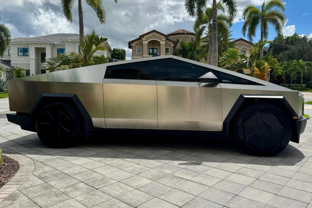 2024 Tesla Cybertruck - Image 6 of 19