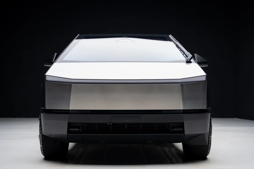 2024 Tesla Cybertruck - Image 6 of 12