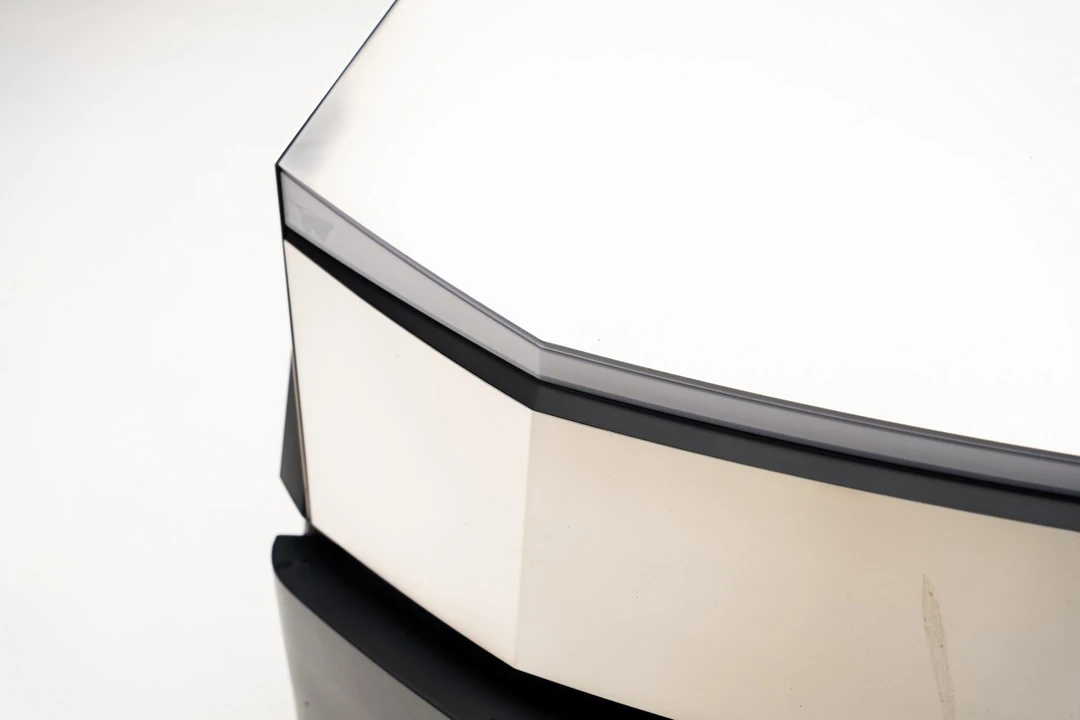 2024 Tesla Cybertruck - Image 10 of 12