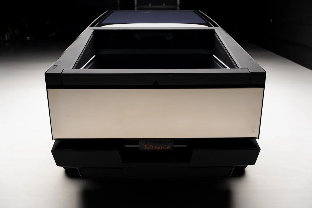 2024 Tesla Cybertruck - Image 21 of 21