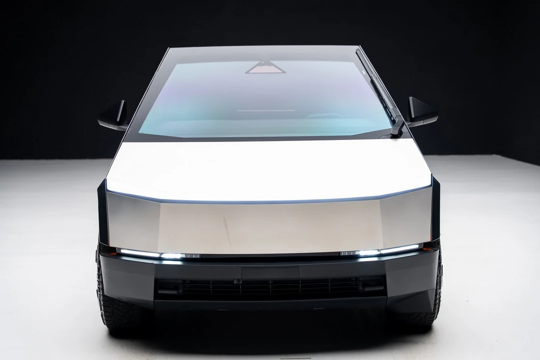 2024 Tesla Cybertruck - Image 4 of 12