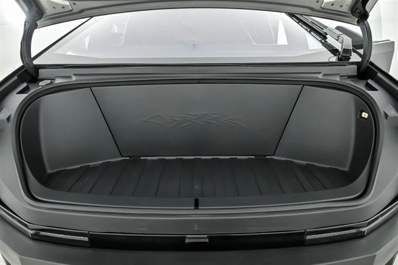 2024 Tesla Cybertruck - Image 16 of 21