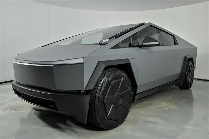2024 Tesla Cybertruck - Image 6 of 21