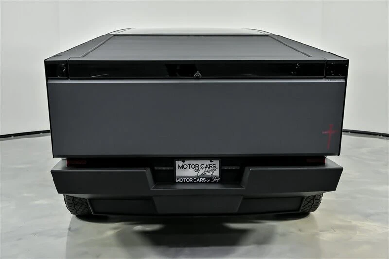 2024 Tesla Cybertruck - Image 11 of 21