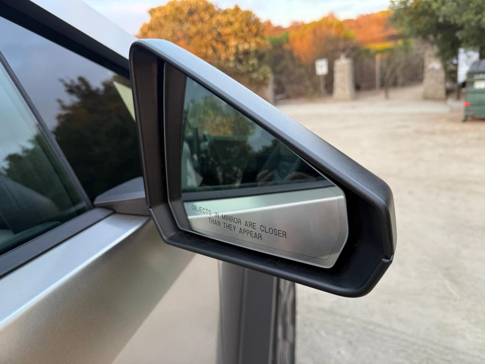 2024 Tesla Cybertruck - Image 23 of 31