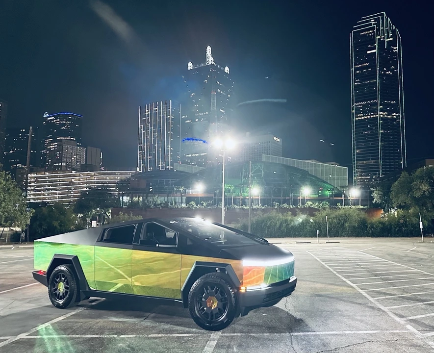2024 Tesla Cybertruck - Image 3 of 17