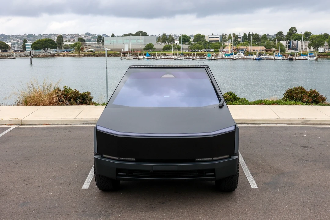 2024 Tesla Cybertruck - Image 3 of 21
